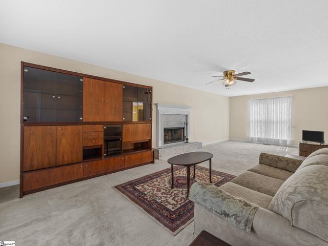 104 Bermuda Lane, Inman, SC 29349