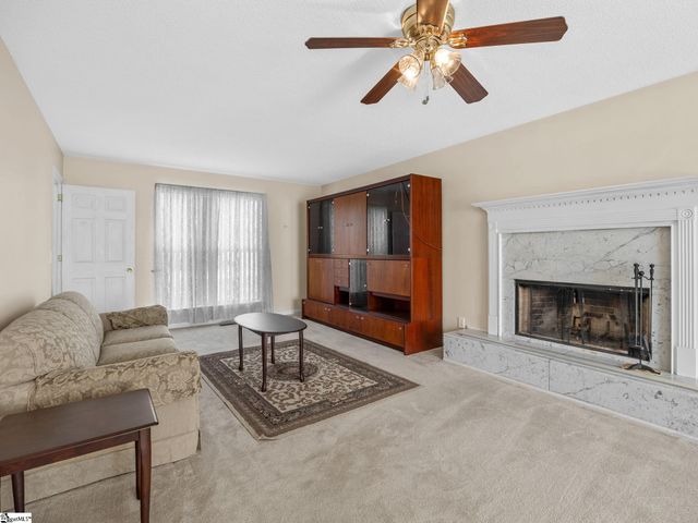 104 Bermuda Lane, Inman, SC 29349