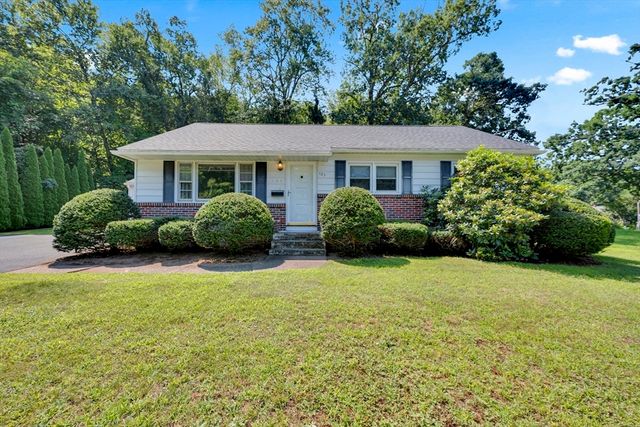 127 Springfield St, Palmer, MA 01069