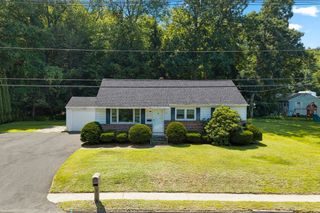 127 Springfield St, Palmer, MA 01069