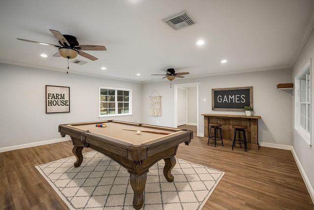 2411 Orange Street, Waller, TX 77484