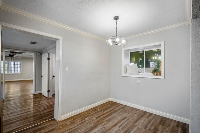 2411 Orange Street, Waller, TX 77484