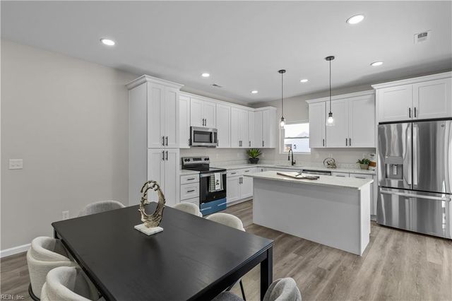 1250 Easterly AVE, Hampton, VA 23669