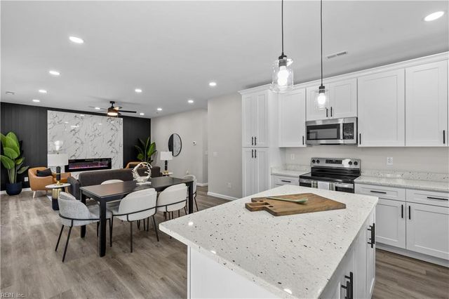 1250 Easterly AVE, Hampton, VA 23669
