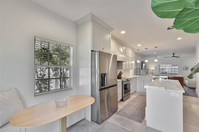 803 W ALFRED STREET, Tampa, FL 33603