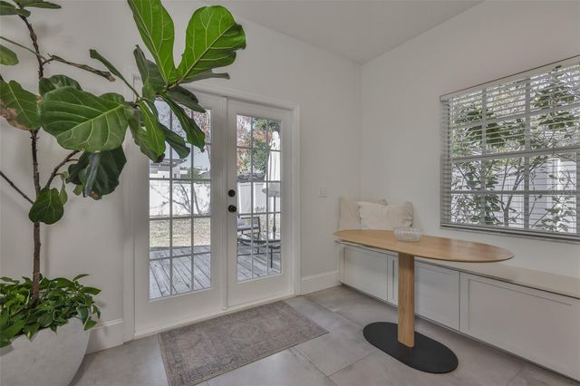 803 W ALFRED STREET, Tampa, FL 33603