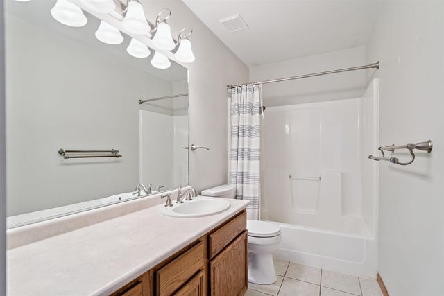 5302 Marius Drive, Cedar Falls, IA 50613