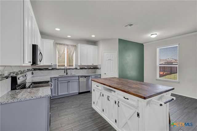 453 Nova Zembla, New Braunfels, TX 78130