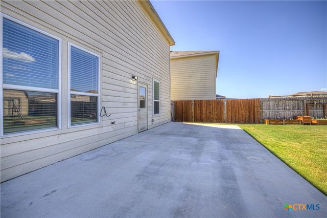 453 Nova Zembla, New Braunfels, TX 78130