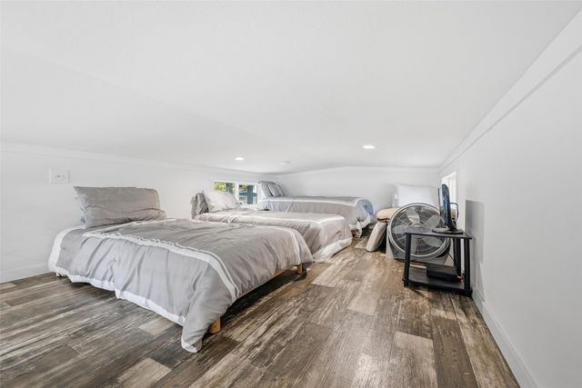 402 N Shady Lane, Gordonville, TX 76245