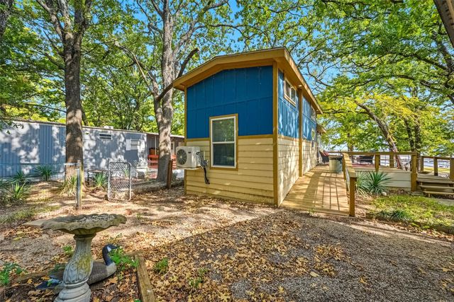 402 N Shady Lane, Gordonville, TX 76245