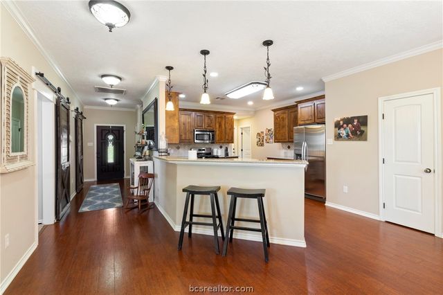 638 Oak Tree Lane, Franklin, TX 77856