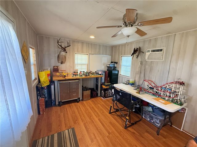 638 Oak Tree Lane, Franklin, TX 77856