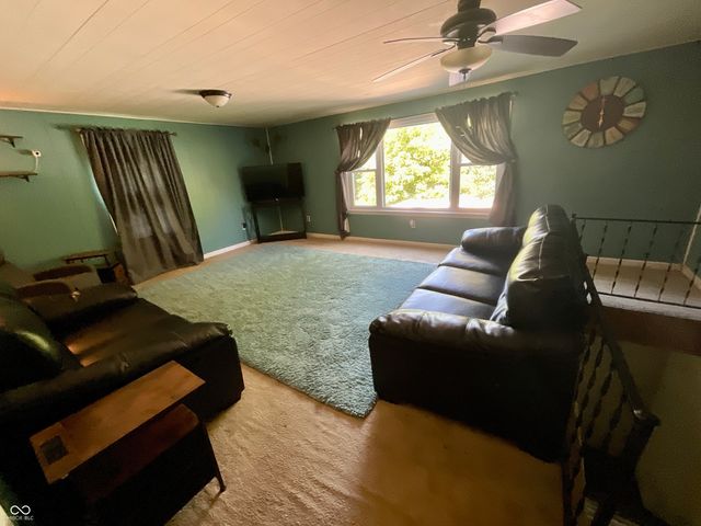 1526 Freeman Road, Spencer, IN 47460