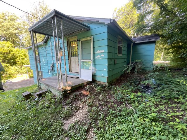 1526 Freeman Road, Spencer, IN 47460