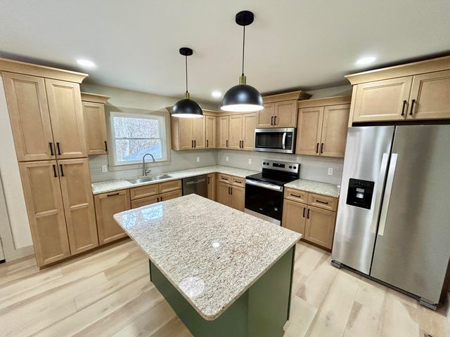 3810 Castlewood Court, Somerset, KY 42503