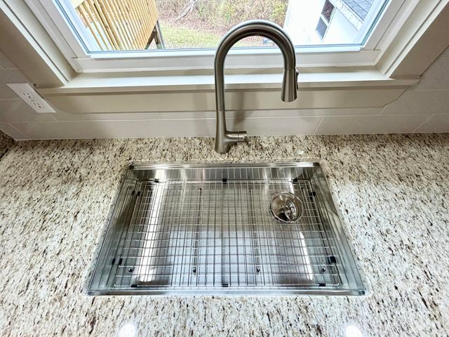 3810 Castlewood Court, Somerset, KY 42503