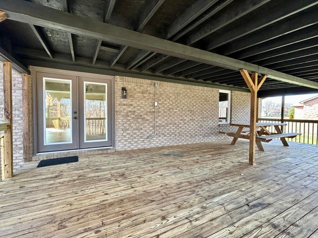 3810 Castlewood Court, Somerset, KY 42503