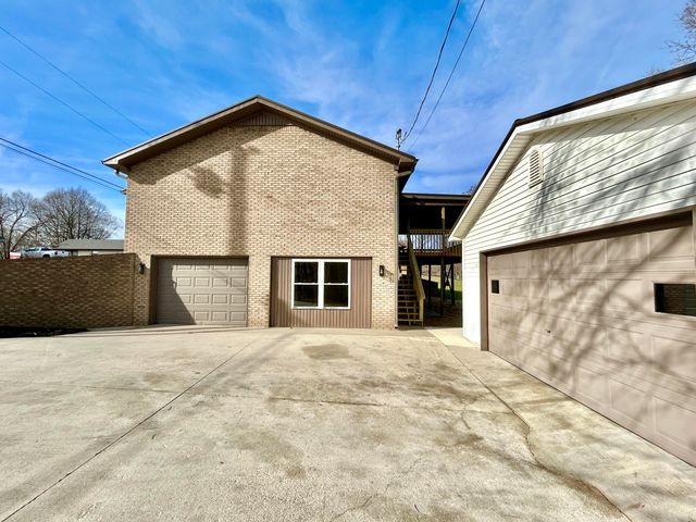 3810 Castlewood Court, Somerset, KY 42503