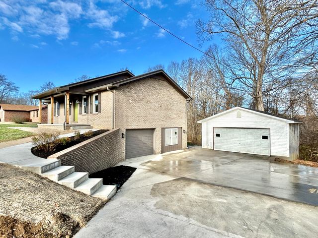 3810 Castlewood Court, Somerset, KY 42503