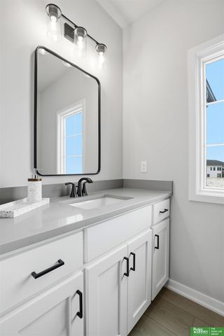 21108 Arlington Street, Elkhorn, NE 68022