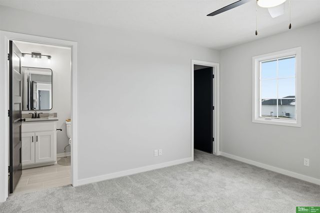 21108 Arlington Street, Elkhorn, NE 68022