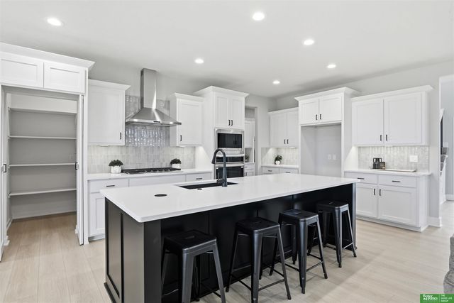 21108 Arlington Street, Elkhorn, NE 68022