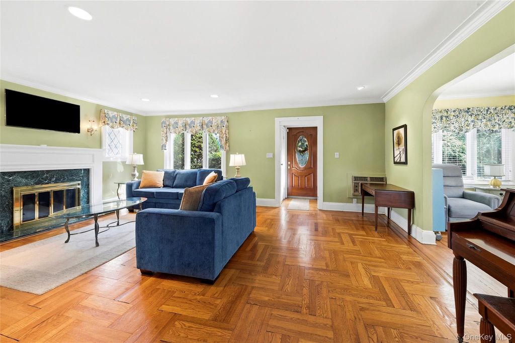43 Marlborough Road, West Hempstead, NY 11552 — photo 3