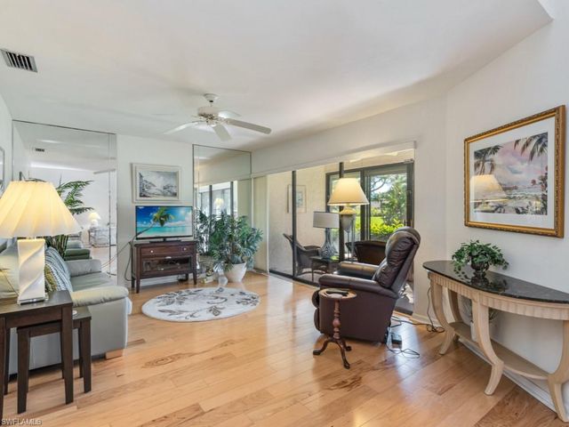 602 Augusta BLVD # 3, Naples, FL 34113