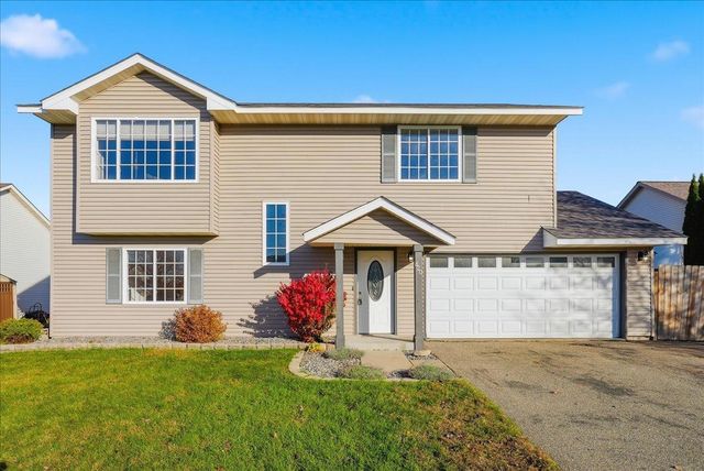 820 River Terrace, Prescott, WI 54021