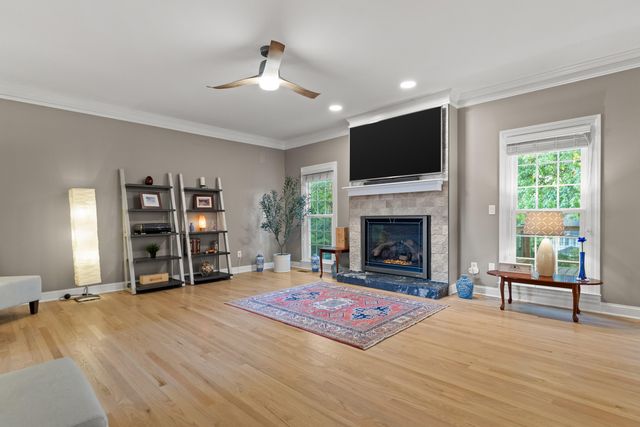 6404 Beacon Pointe Circle, Hixson, TN 37343