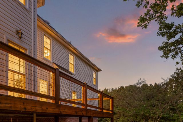 6404 Beacon Pointe Circle, Hixson, TN 37343