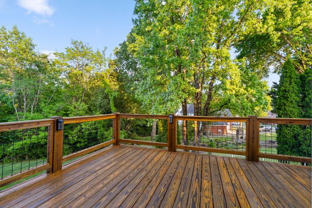 6404 Beacon Pointe Circle, Hixson, TN 37343