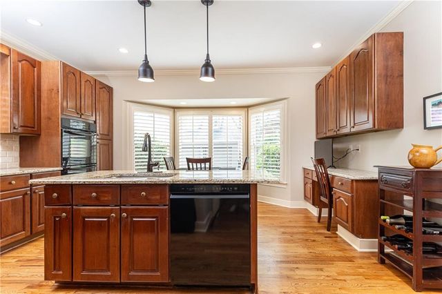 2872 Bainbridge SE Way, Atlanta, GA 30339