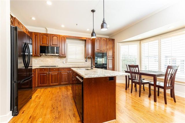 2872 Bainbridge SE Way, Atlanta, GA 30339