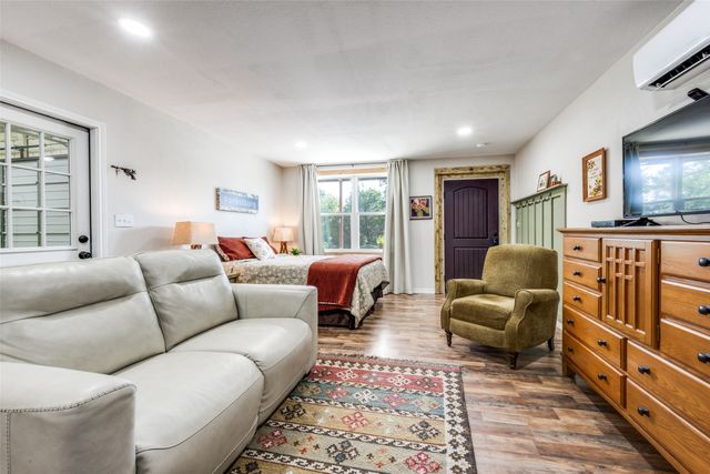 227 Lanier Road, Forestburg, TX 76239