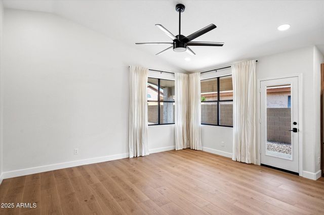 4706 E JAEGER Road, Phoenix, AZ 85050