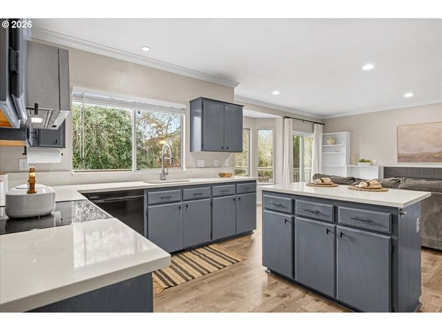 16861 Sw HARGIS Rd, Beaverton, OR 97007