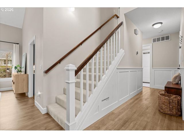 16861 Sw HARGIS Rd, Beaverton, OR 97007