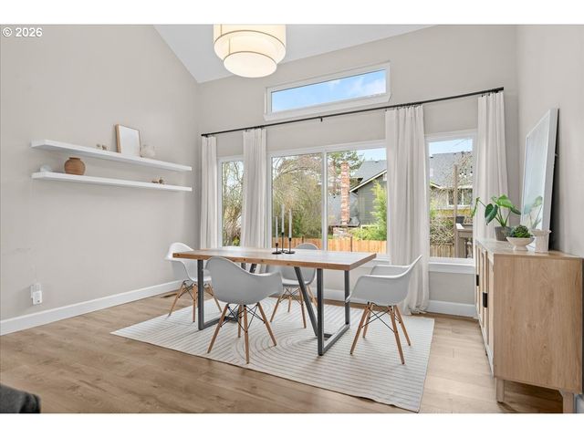 16861 Sw HARGIS Rd, Beaverton, OR 97007