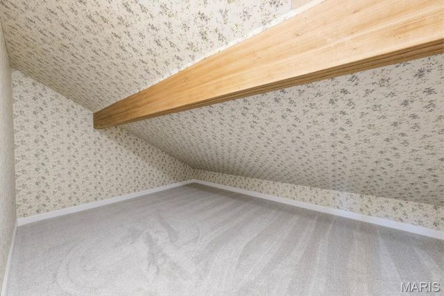 12768 Coachlight Square Drive, Florissant, MO 63033