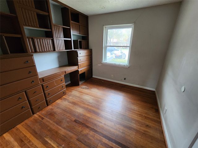 843 Harbor Drive, Lewisville, TX 75057