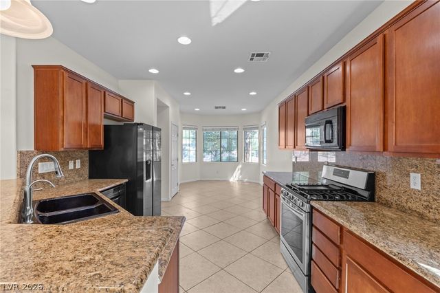 4051 Lancaster Falls Avenue, North Las Vegas, NV 89085