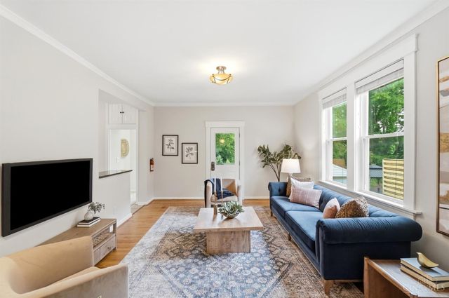 3236 Beredith Place, Cincinnati, OH 45213