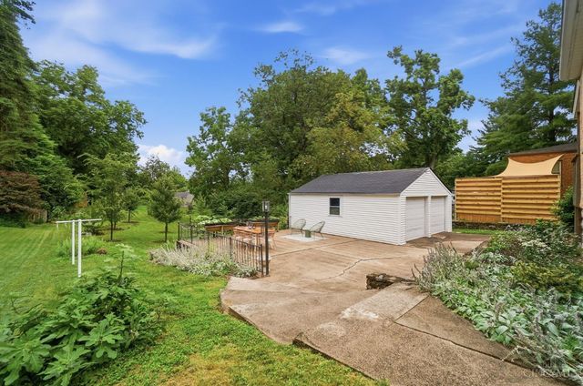 3236 Beredith Place, Cincinnati, OH 45213