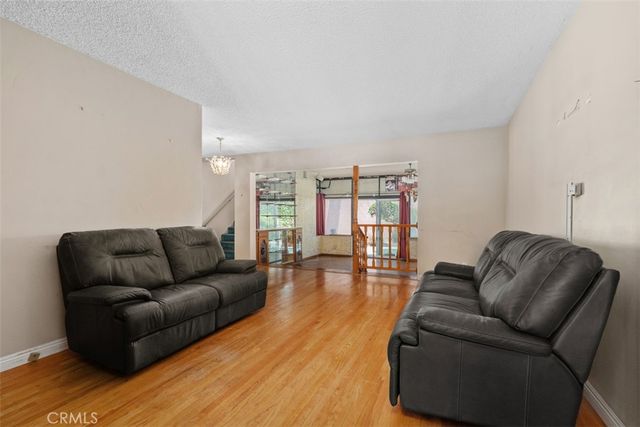 10253 Angell, Downey, CA 90242