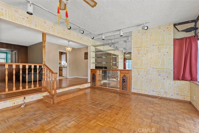 10253 Angell, Downey, CA 90242