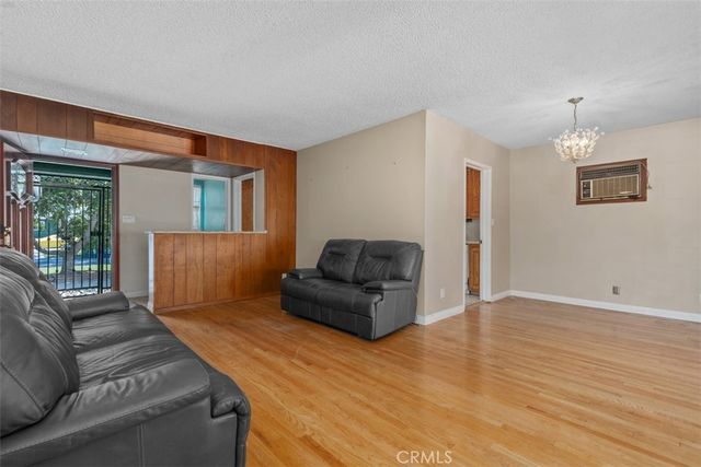 10253 Angell, Downey, CA 90242