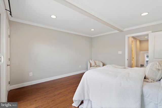 925 S BELNORD AVE, Baltimore, MD 21224