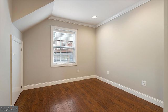 925 S BELNORD AVE, Baltimore, MD 21224